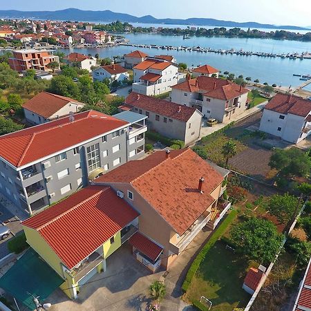 Apartments Lena Sukošan Zewnętrze zdjęcie