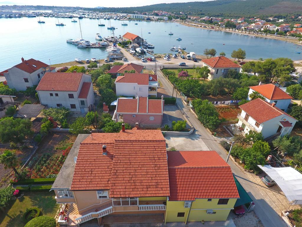 Apartments Lena Sukošan Zewnętrze zdjęcie
